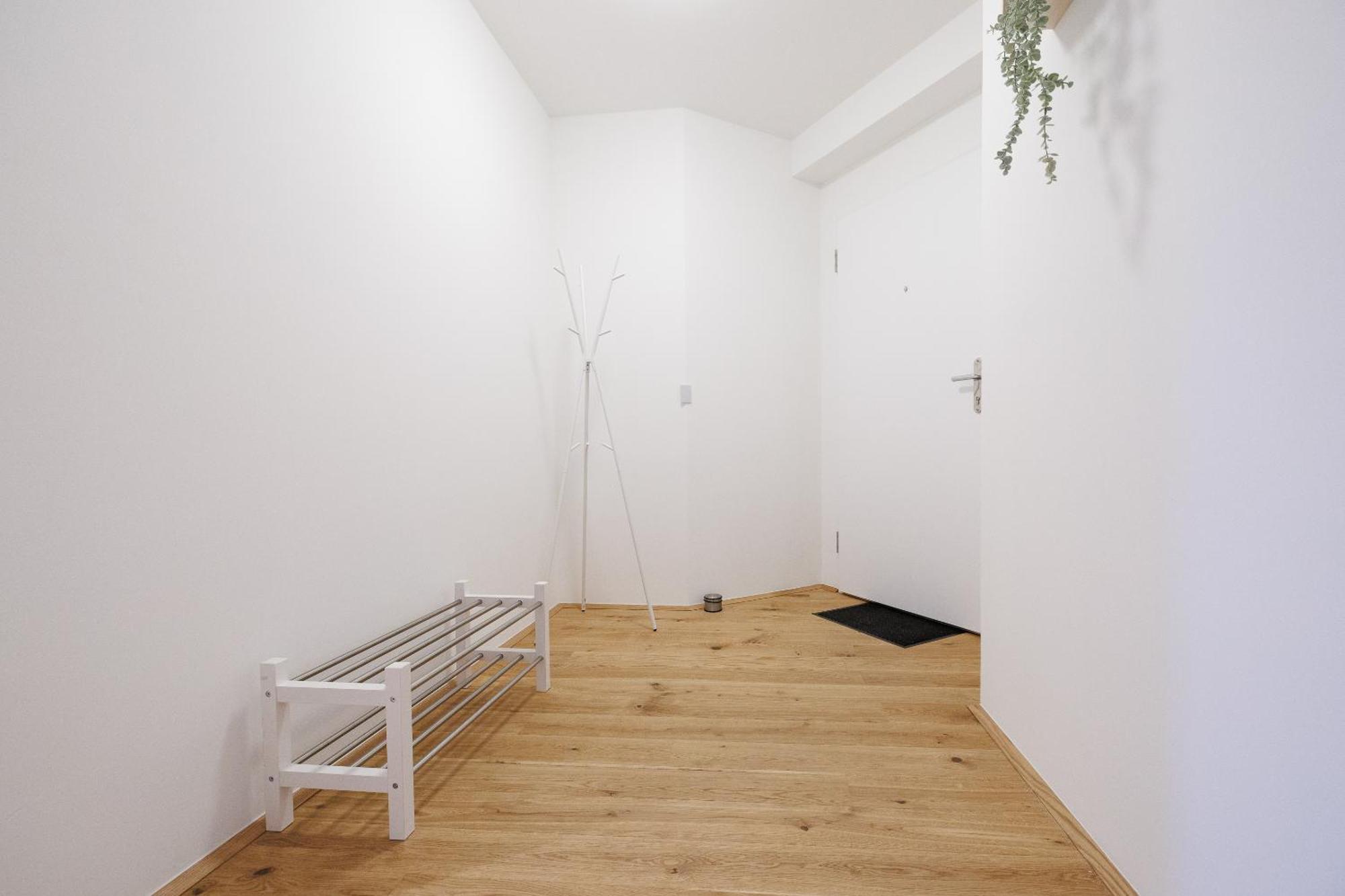 Symphony Apartments 40 - Modern Loft With Terrace And Grill In Central Location Виена Екстериор снимка